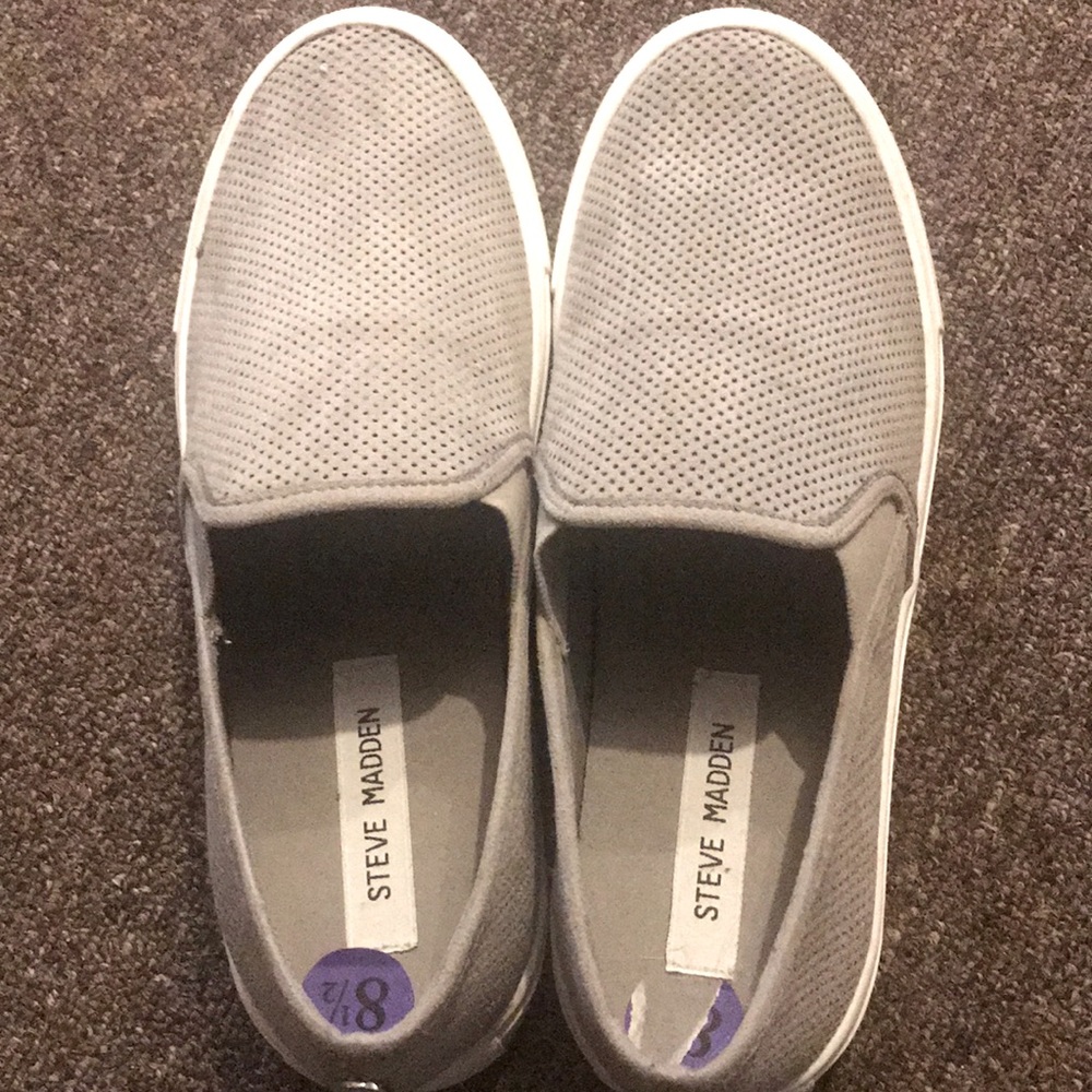 Steve Madden Slip ons